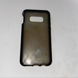 Tech Teck 21 Samsung Galaxy S10E phone case tech21